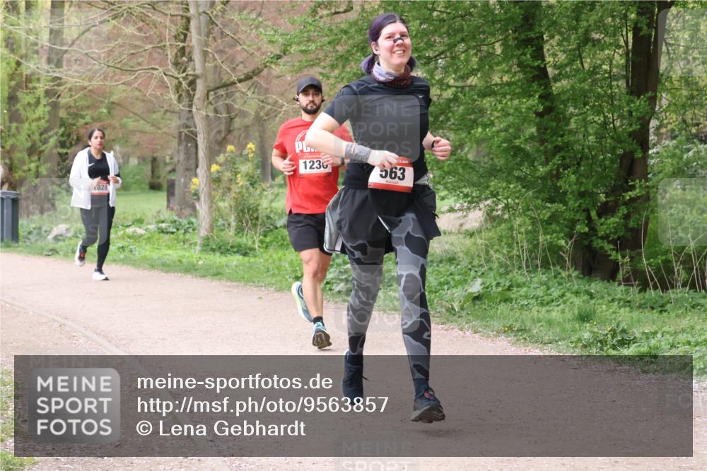 19.04.2026 - Hammer Lauf Lena Gebhardt http://msf.ph/oto/9563857 19.04.2026 10:13:37 Laufen 828, 1236, 563 meine-sportfotos.de