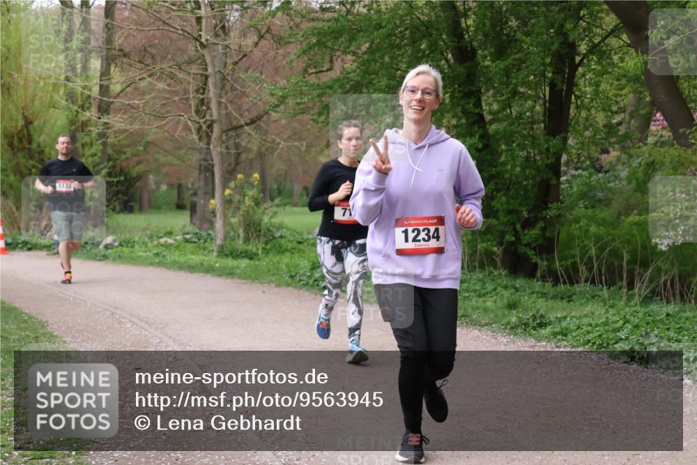 19.04.2026 - Hammer Lauf Lena Gebhardt http://msf.ph/oto/9563945 19.04.2026 10:14:25 Laufen 1132, 71, 16, 1234 meine-sportfotos.de