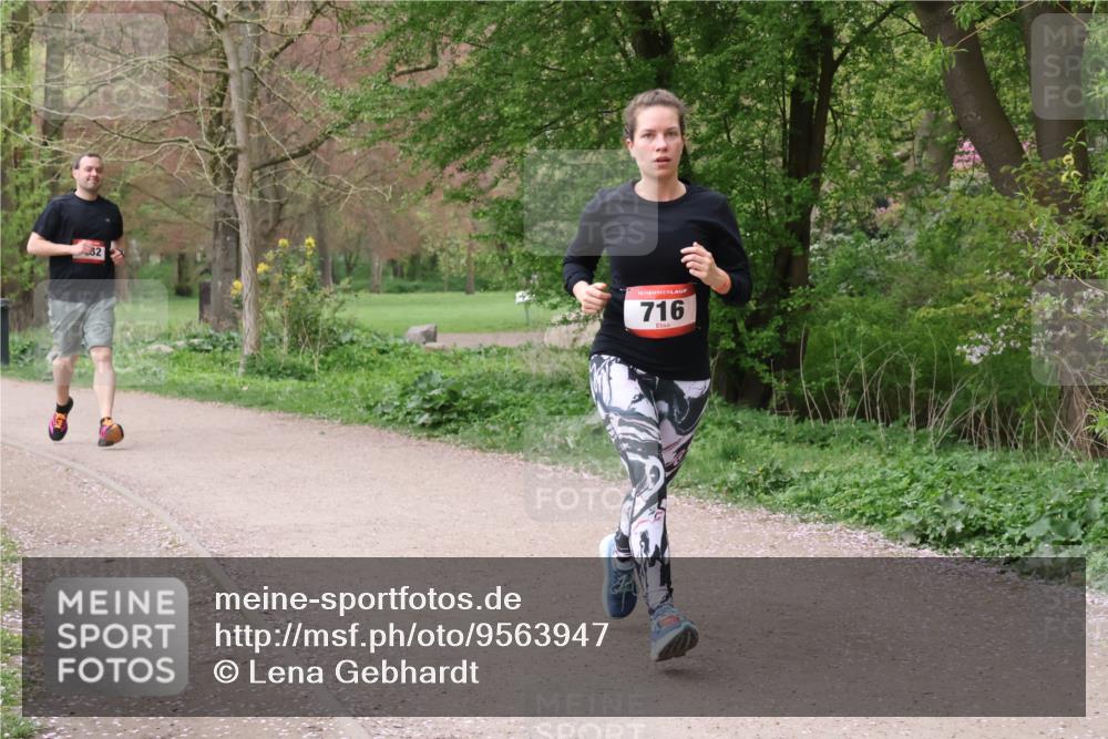 19.04.2026 - Hammer Lauf Lena Gebhardt http://msf.ph/oto/9563947 19.04.2026 10:14:26 Laufen 32, 16, 716 meine-sportfotos.de
