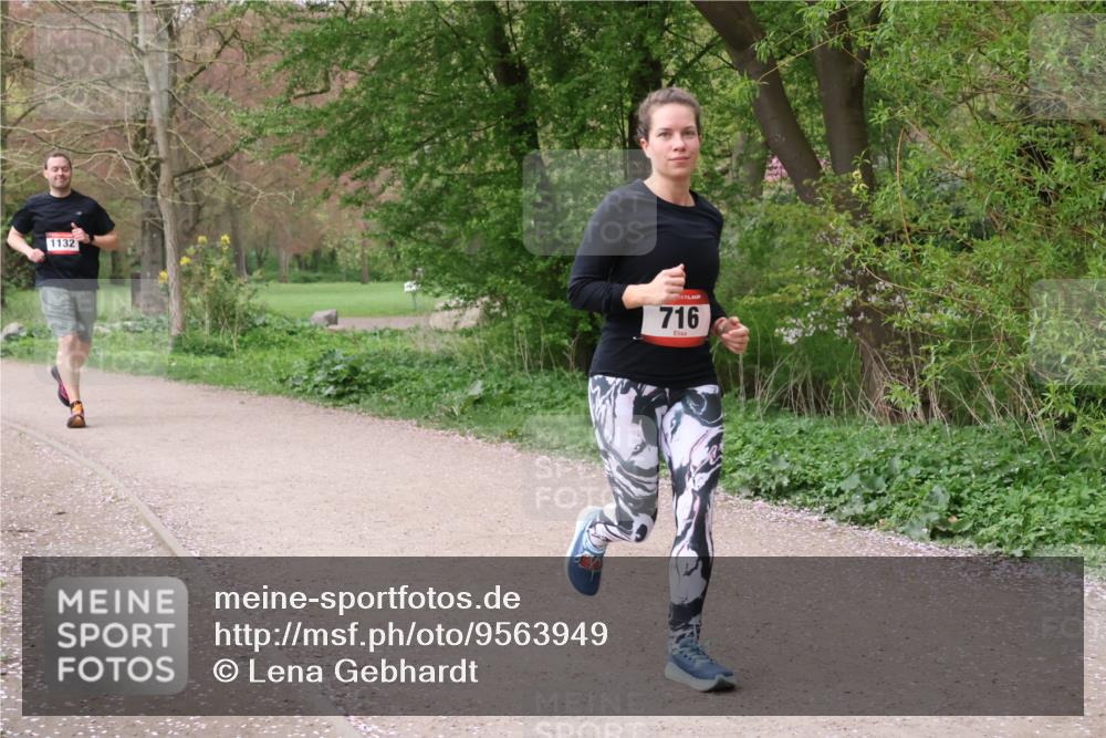 19.04.2026 - Hammer Lauf Lena Gebhardt http://msf.ph/oto/9563949 19.04.2026 10:14:26 Laufen 1132, 716 meine-sportfotos.de