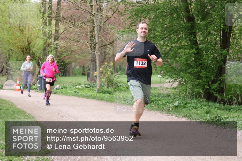 19.04.2026 - Hammer Lauf Lena Gebhardt http://msf.ph/oto/9563952 19.04.2026 10:14:28 Laufen 760, 1132 meine-sportfotos.de