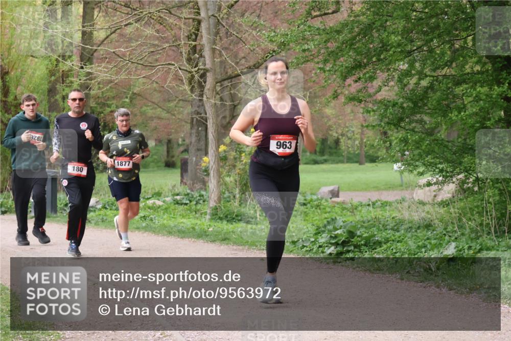 19.04.2026 - Hammer Lauf Lena Gebhardt http://msf.ph/oto/9563972 19.04.2026 10:14:41 Laufen 9261, 180, 1877, 16, 963 meine-sportfotos.de