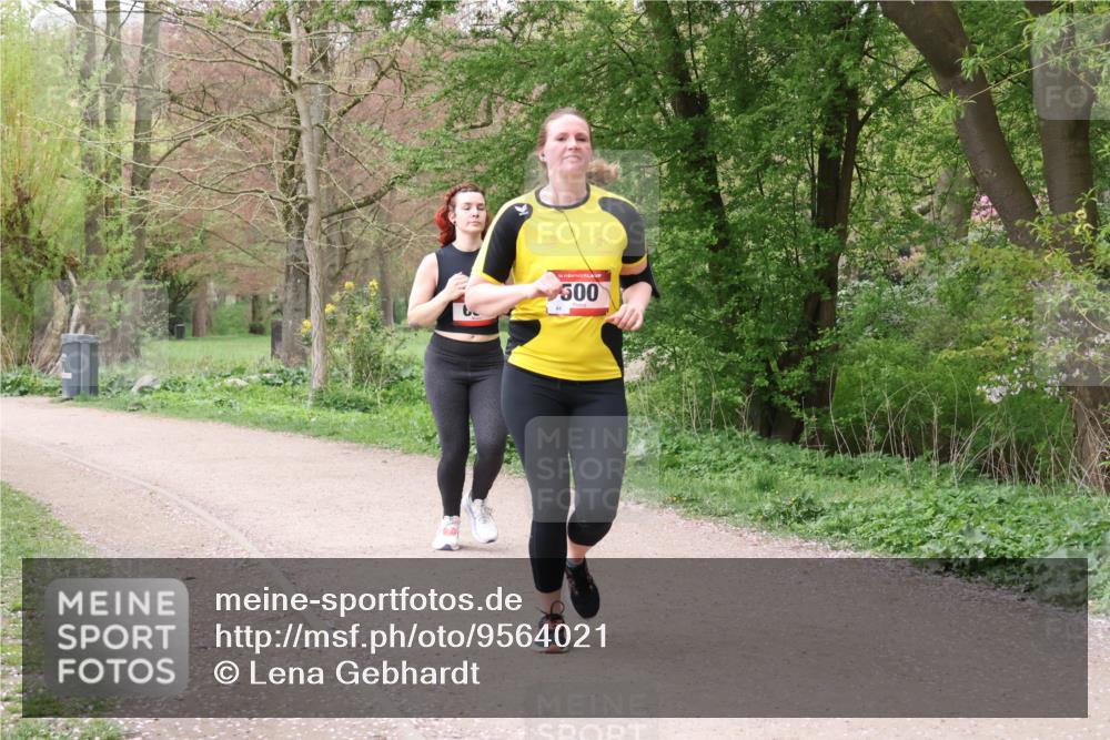19.04.2026 - Hammer Lauf Lena Gebhardt http://msf.ph/oto/9564021 19.04.2026 10:15:13 Laufen 16, 500 meine-sportfotos.de