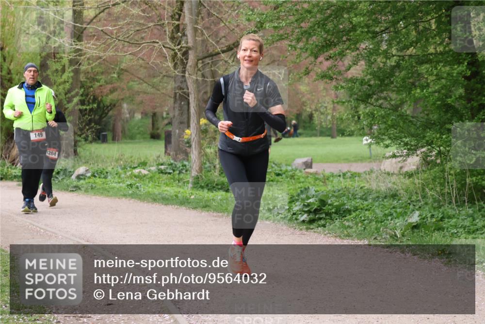19.04.2026 - Hammer Lauf Lena Gebhardt http://msf.ph/oto/9564032 19.04.2026 10:15:37 Laufen 149, 1204 meine-sportfotos.de