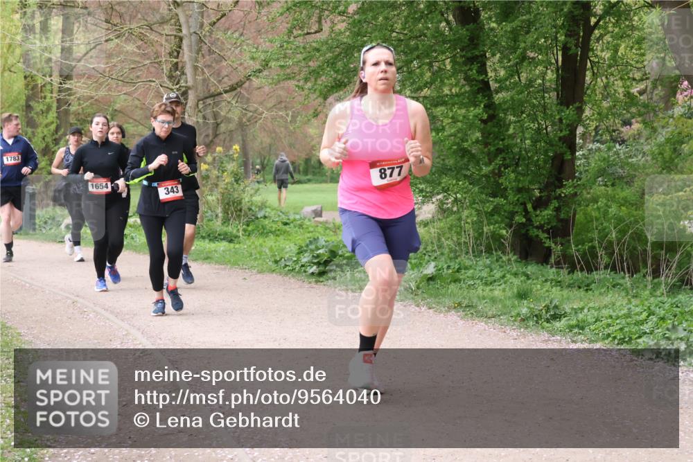 19.04.2026 - Hammer Lauf Lena Gebhardt http://msf.ph/oto/9564040 19.04.2026 10:15:43 Laufen 1783, 1654, 343, 16, 877 meine-sportfotos.de