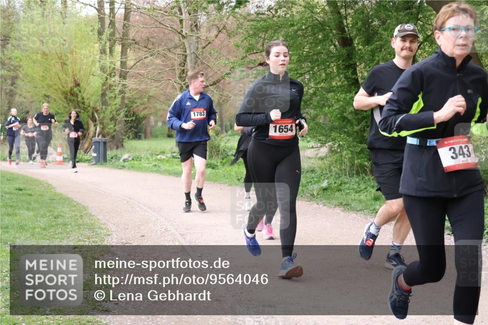 19.04.2026 - Hammer Lauf Lena Gebhardt http://msf.ph/oto/9564046 19.04.2026 10:15:46 Laufen 1783, 16, 1654, 16, 343 meine-sportfotos.de