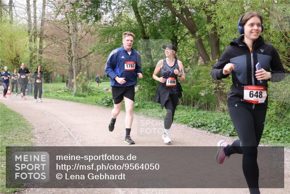 19.04.2026 - Hammer Lauf Lena Gebhardt http://msf.ph/oto/9564050 19.04.2026 10:15:48 Laufen 720, 1783, 1696, 16, 648, 116 meine-sportfotos.de