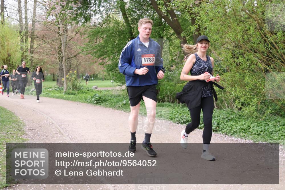 19.04.2026 - Hammer Lauf Lena Gebhardt http://msf.ph/oto/9564052 19.04.2026 10:15:49 Laufen 1783 meine-sportfotos.de
