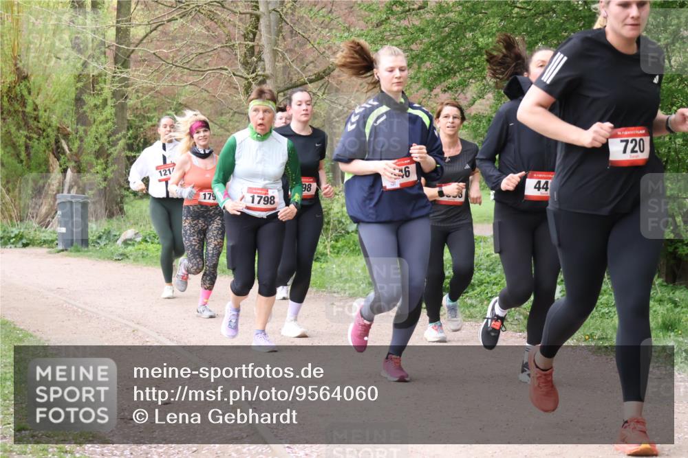 19.04.2026 - Hammer Lauf Lena Gebhardt http://msf.ph/oto/9564060 19.04.2026 10:15:54 Laufen 121, 6, 98, 179, 1798, 16, 44, 16, 720 meine-sportfotos.de