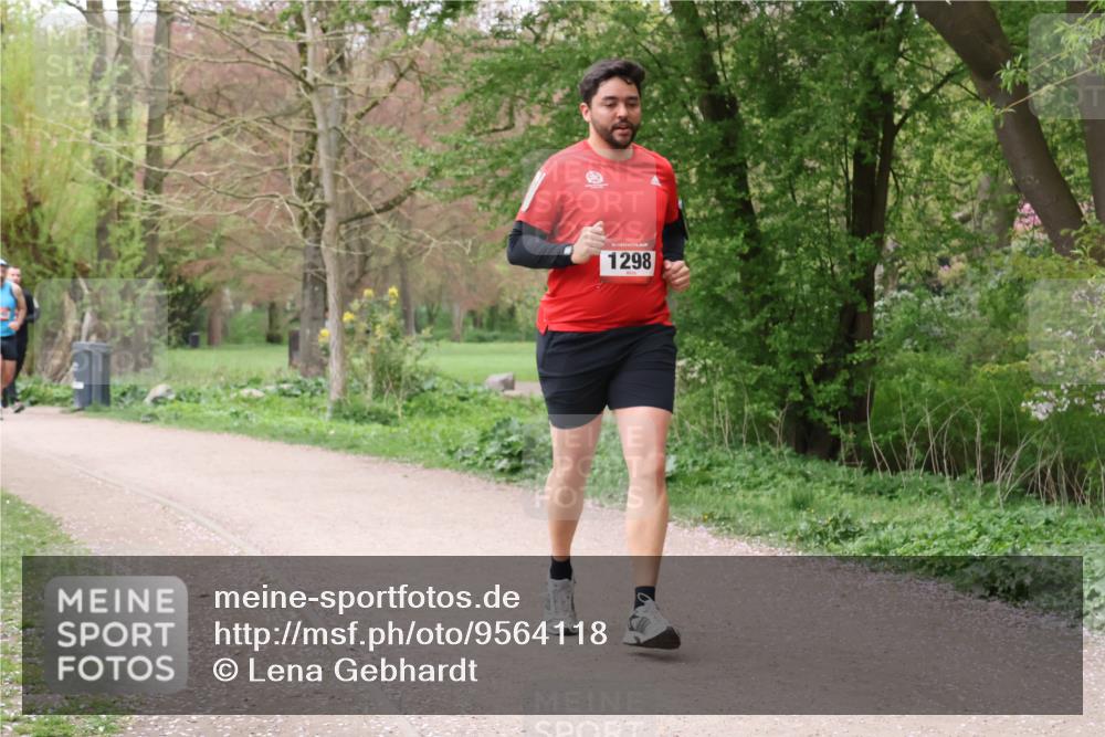 19.04.2026 - Hammer Lauf Lena Gebhardt http://msf.ph/oto/9564118 19.04.2026 10:16:33 Laufen 1298 meine-sportfotos.de