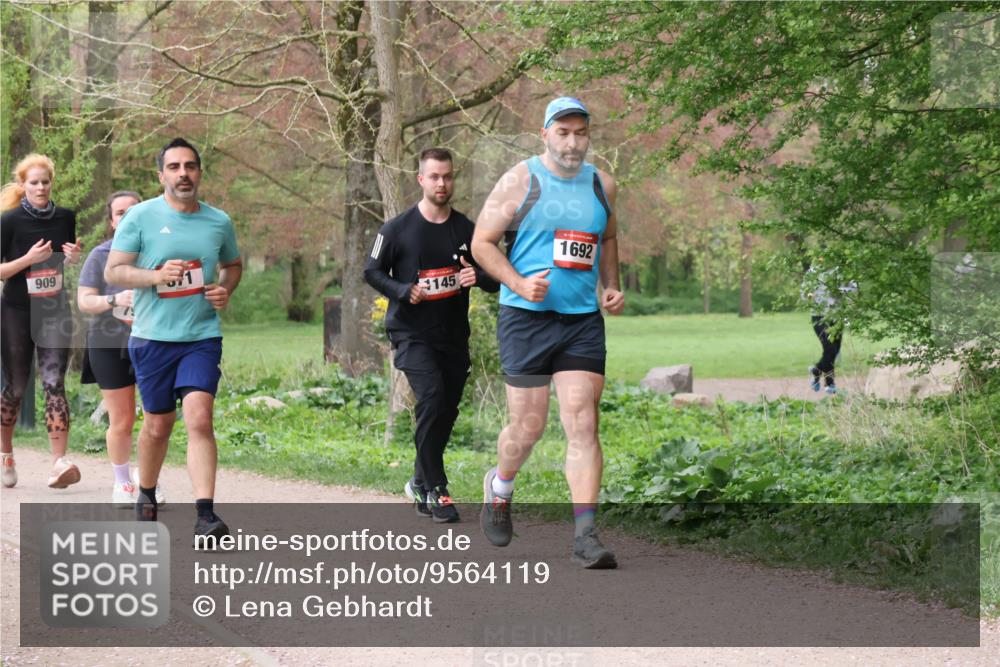 19.04.2026 - Hammer Lauf Lena Gebhardt http://msf.ph/oto/9564119 19.04.2026 10:16:38 Laufen 909, 145, 1692 meine-sportfotos.de