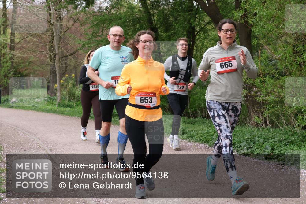 19.04.2026 - Hammer Lauf Lena Gebhardt http://msf.ph/oto/9564138 19.04.2026 10:16:45 Laufen 1830, 16, 15, 2424, 16, 653, 148, 120, 16, 665 meine-sportfotos.de