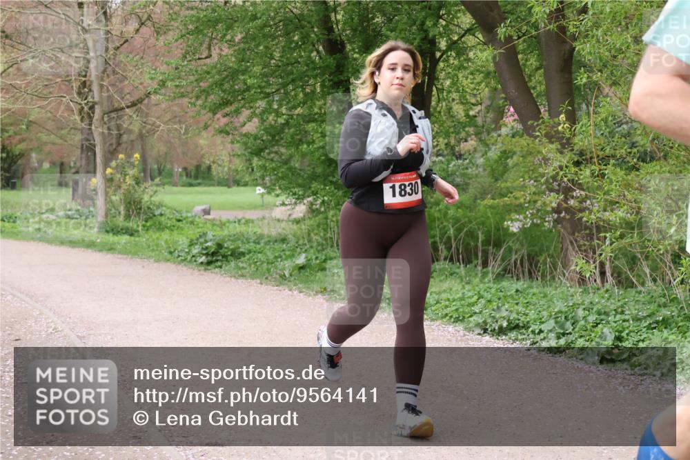 19.04.2026 - Hammer Lauf Lena Gebhardt http://msf.ph/oto/9564141 19.04.2026 10:16:47 Laufen 16, 1830 meine-sportfotos.de