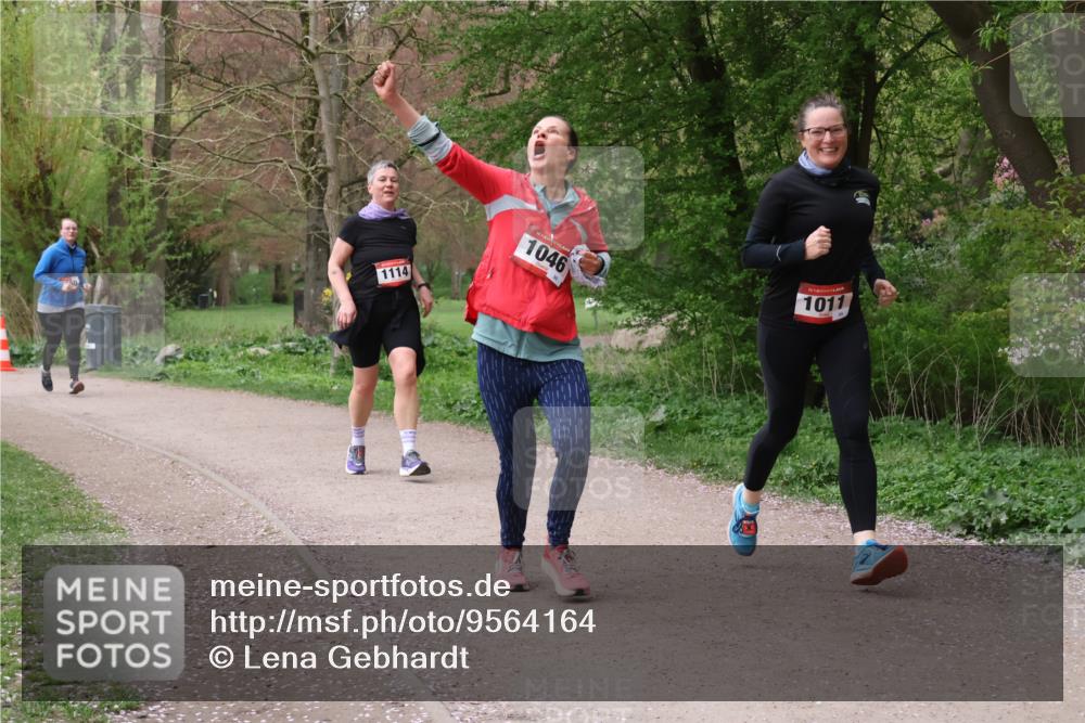 19.04.2026 - Hammer Lauf Lena Gebhardt http://msf.ph/oto/9564164 19.04.2026 10:17:01 Laufen 1114, 1046, 16, 1011 meine-sportfotos.de