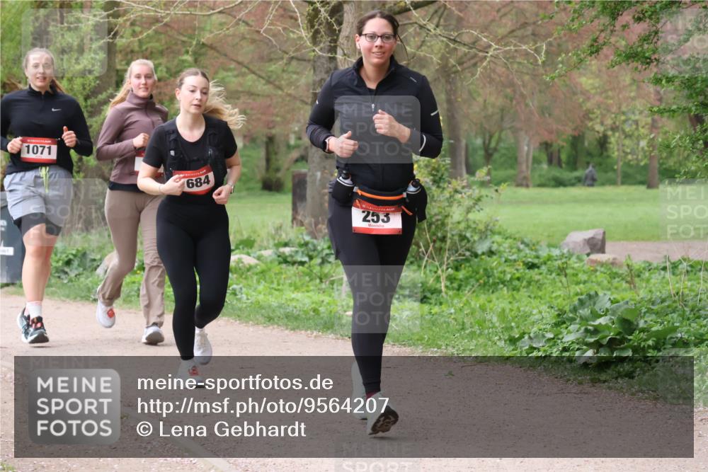 19.04.2026 - Hammer Lauf Lena Gebhardt http://msf.ph/oto/9564207 19.04.2026 10:17:31 Laufen 1071, 684, 16, 253 meine-sportfotos.de