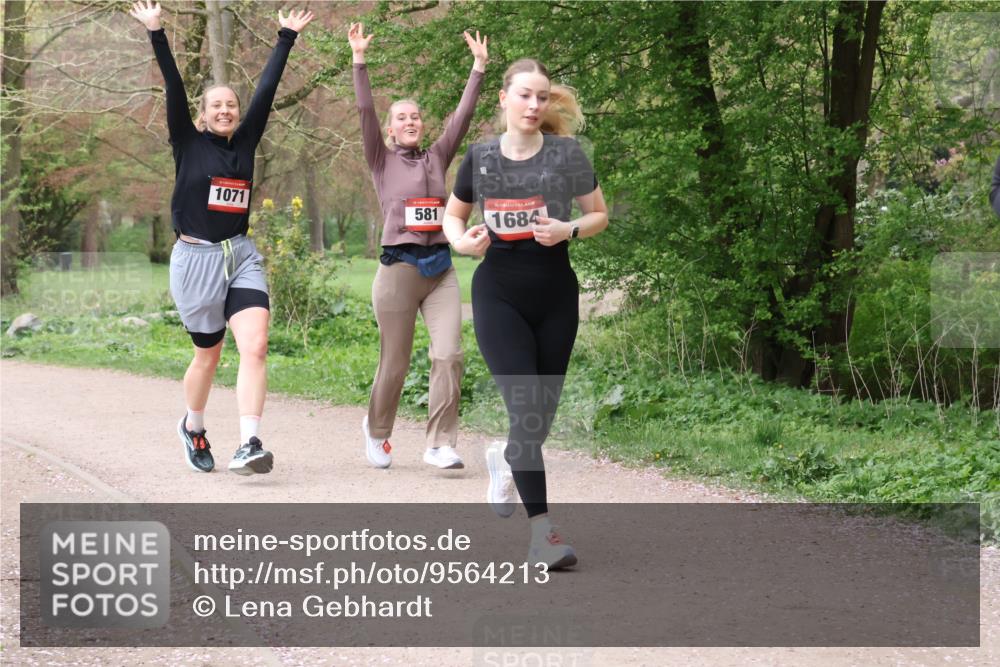 19.04.2026 - Hammer Lauf Lena Gebhardt http://msf.ph/oto/9564213 19.04.2026 10:17:34 Laufen 1071, 581, 1684 meine-sportfotos.de