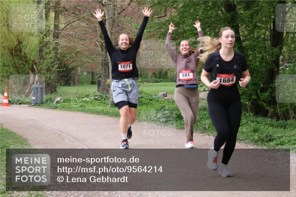 19.04.2026 - Hammer Lauf Lena Gebhardt http://msf.ph/oto/9564214 19.04.2026 10:17:35 Laufen 1071, 581, 1684 meine-sportfotos.de