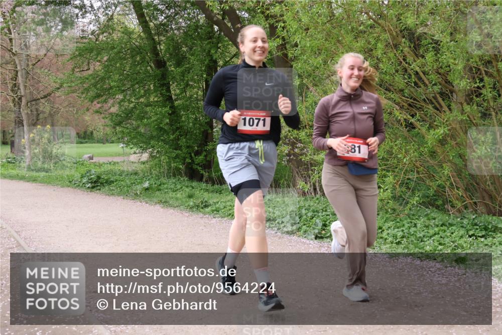 19.04.2026 - Hammer Lauf Lena Gebhardt http://msf.ph/oto/9564224 19.04.2026 10:17:37 Laufen 16, 1071, 81 meine-sportfotos.de