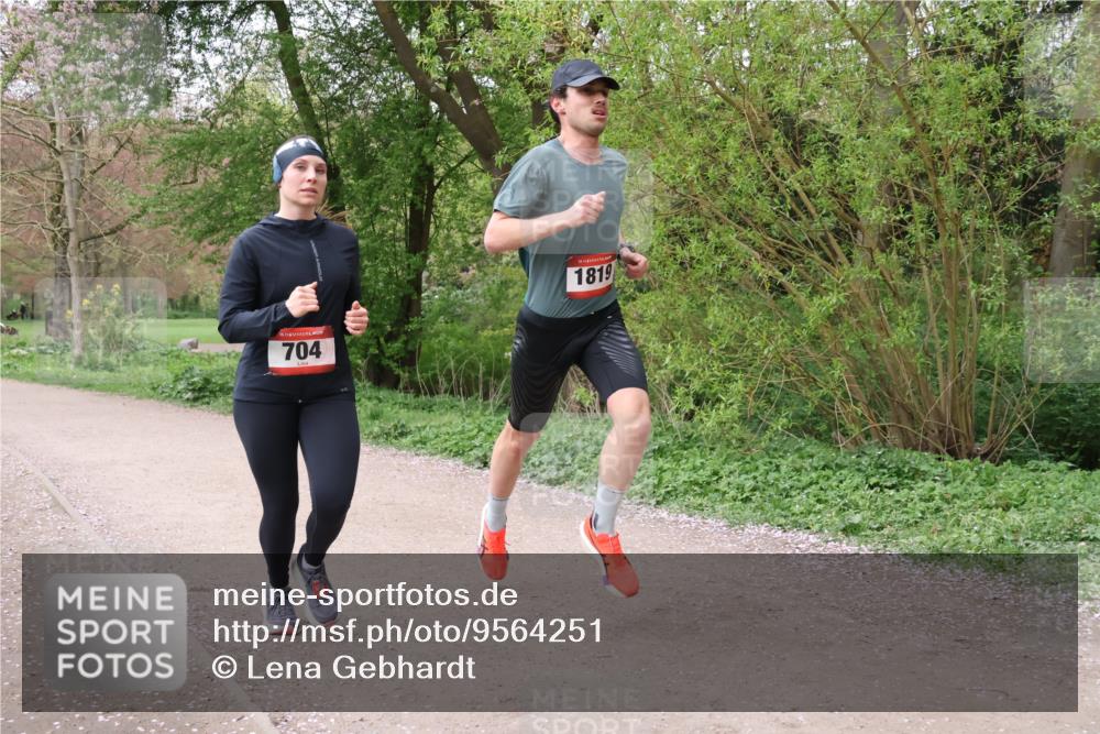 19.04.2026 - Hammer Lauf Lena Gebhardt http://msf.ph/oto/9564251 19.04.2026 10:17:53 Laufen 16, 704, 1819 meine-sportfotos.de