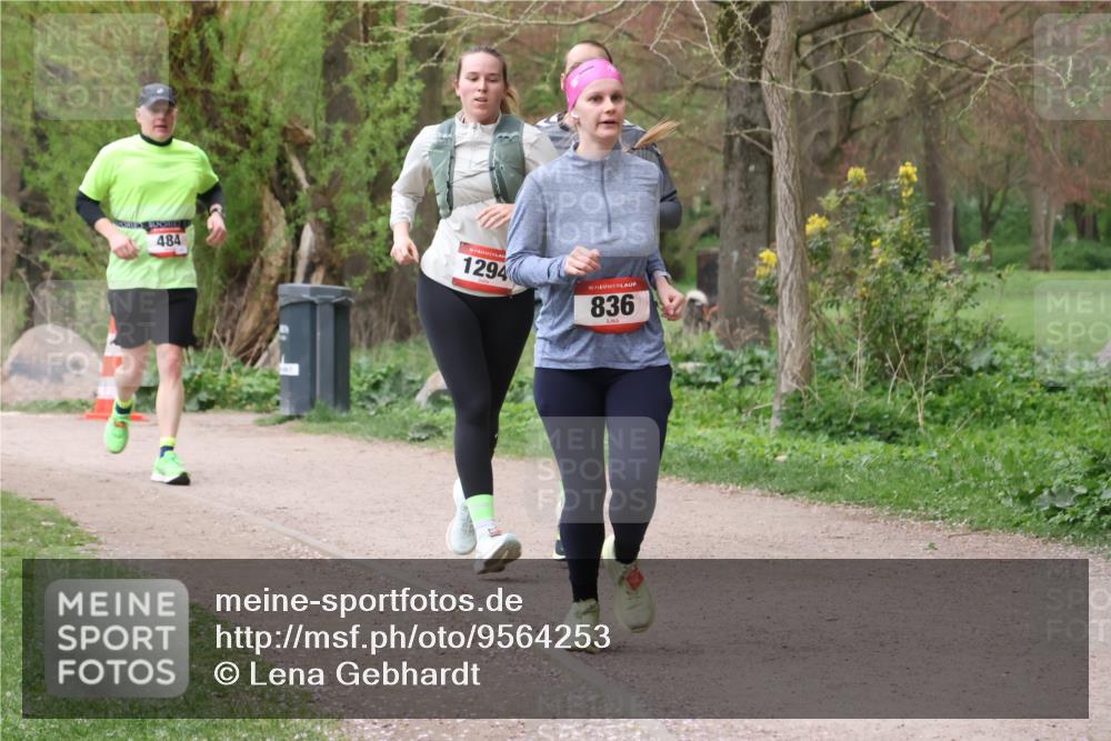 19.04.2026 - Hammer Lauf Lena Gebhardt http://msf.ph/oto/9564253 19.04.2026 10:17:55 Laufen 484, 1294, 16, 836 meine-sportfotos.de