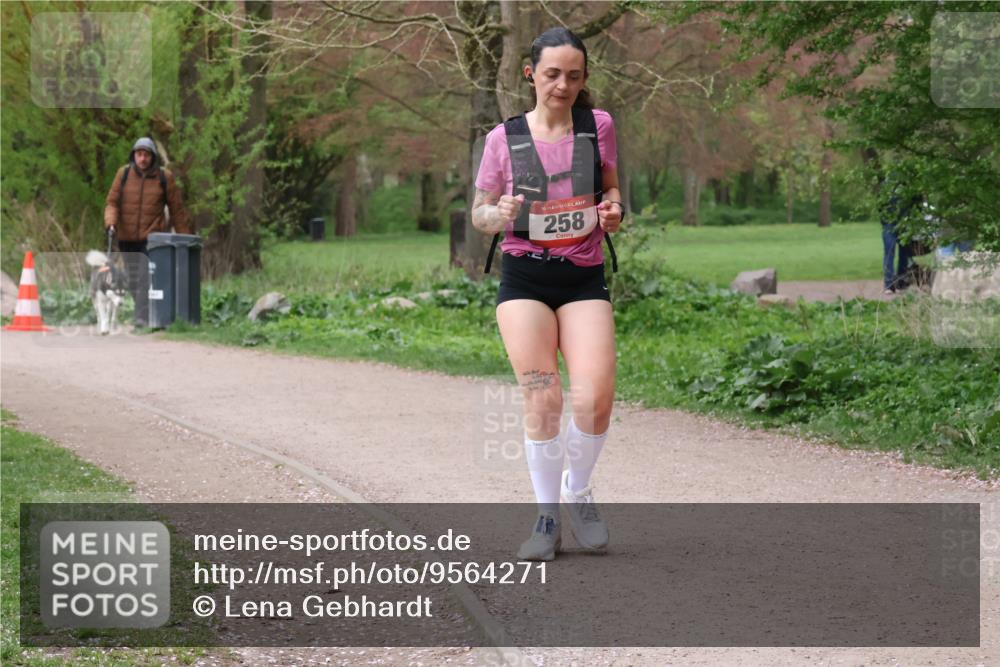 19.04.2026 - Hammer Lauf Lena Gebhardt http://msf.ph/oto/9564271 19.04.2026 10:18:14 Laufen 16, 258 meine-sportfotos.de