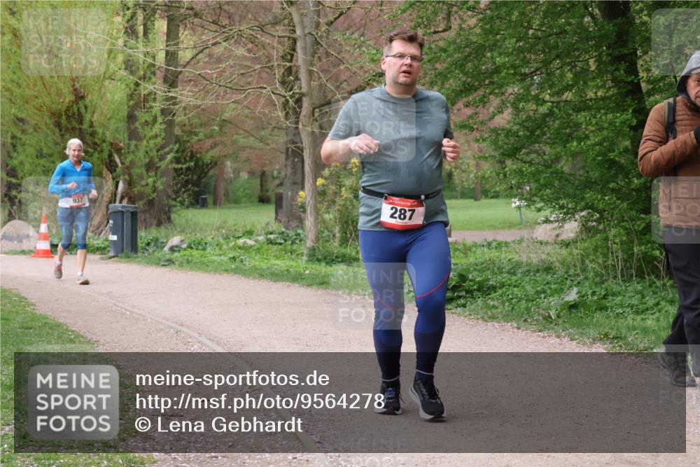 19.04.2026 - Hammer Lauf Lena Gebhardt http://msf.ph/oto/9564278 19.04.2026 10:18:28 Laufen 937, 287 meine-sportfotos.de