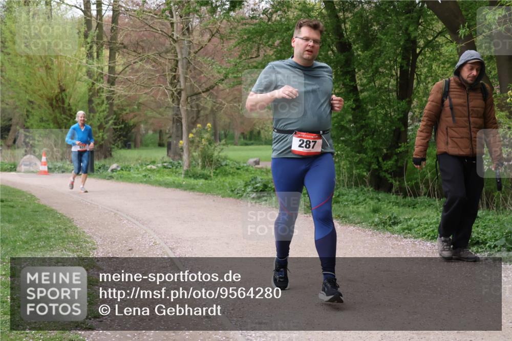 19.04.2026 - Hammer Lauf Lena Gebhardt http://msf.ph/oto/9564280 19.04.2026 10:18:29 Laufen 287 meine-sportfotos.de