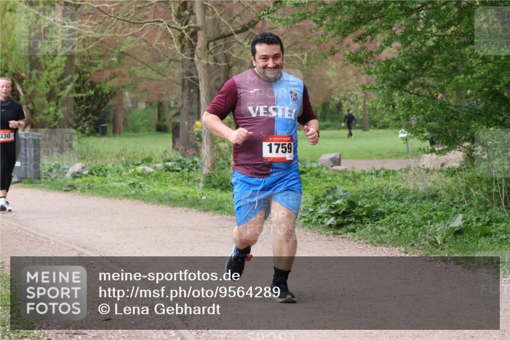 19.04.2026 - Hammer Lauf Lena Gebhardt http://msf.ph/oto/9564289 19.04.2026 10:18:40 Laufen 330, 16, 1759 meine-sportfotos.de