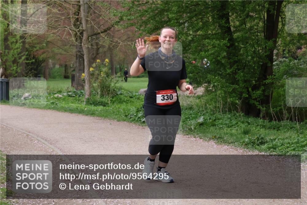19.04.2026 - Hammer Lauf Lena Gebhardt http://msf.ph/oto/9564295 19.04.2026 10:18:45 Laufen 16, 330 meine-sportfotos.de
