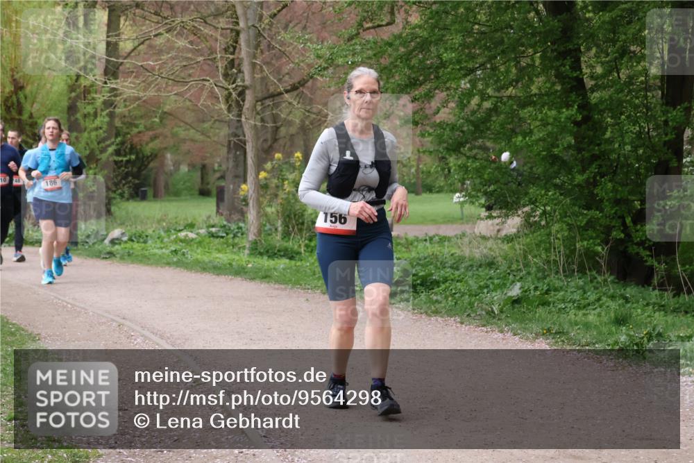 19.04.2026 - Hammer Lauf Lena Gebhardt http://msf.ph/oto/9564298 19.04.2026 10:18:57 Laufen 10, 186, 156 meine-sportfotos.de