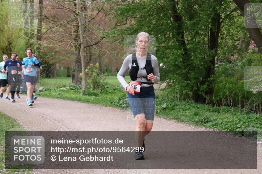 19.04.2026 - Hammer Lauf Lena Gebhardt http://msf.ph/oto/9564299 19.04.2026 10:18:58 Laufen 310, 186, 56 meine-sportfotos.de