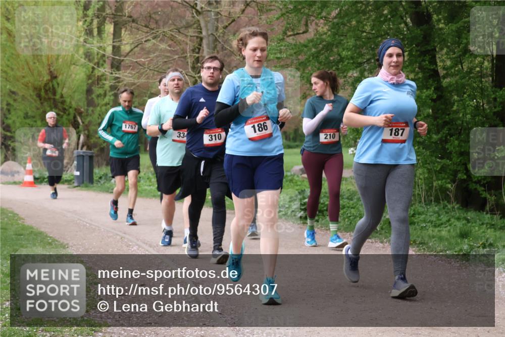19.04.2026 - Hammer Lauf Lena Gebhardt http://msf.ph/oto/9564307 19.04.2026 10:19:02 Laufen 1767, 334, 310, 186, 210, 16, 187 meine-sportfotos.de