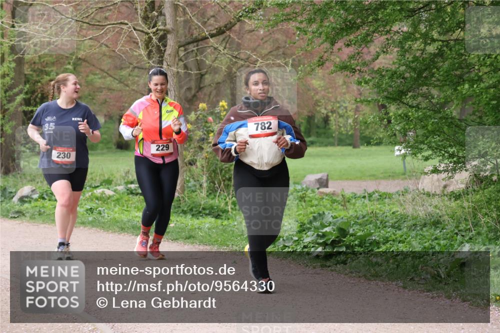 19.04.2026 - Hammer Lauf Lena Gebhardt http://msf.ph/oto/9564330 19.04.2026 10:19:20 Laufen 35, 230, 229, 782 meine-sportfotos.de