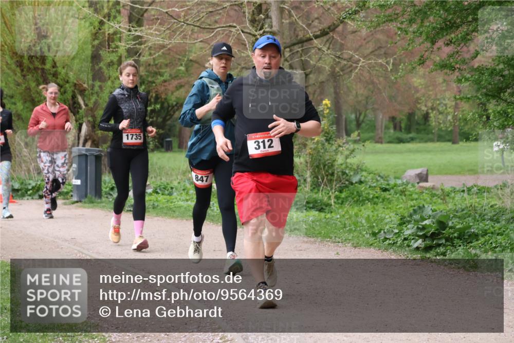 19.04.2026 - Hammer Lauf Lena Gebhardt http://msf.ph/oto/9564369 19.04.2026 10:20:08 Laufen 1735, 847, 16, 312 meine-sportfotos.de