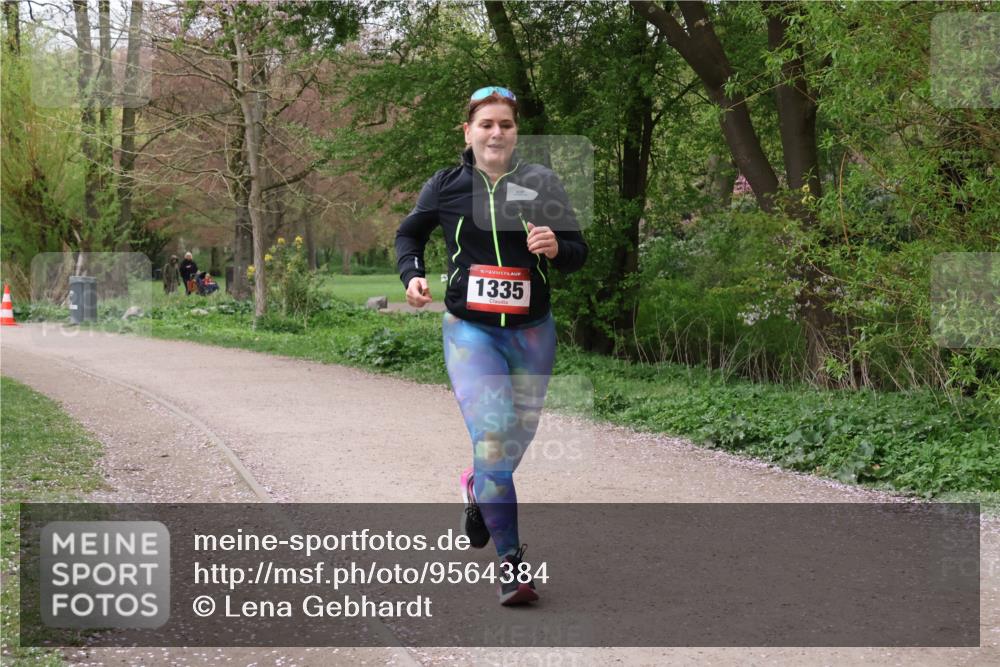 19.04.2026 - Hammer Lauf Lena Gebhardt http://msf.ph/oto/9564384 19.04.2026 10:20:18 Laufen 55, 16, 1335 meine-sportfotos.de