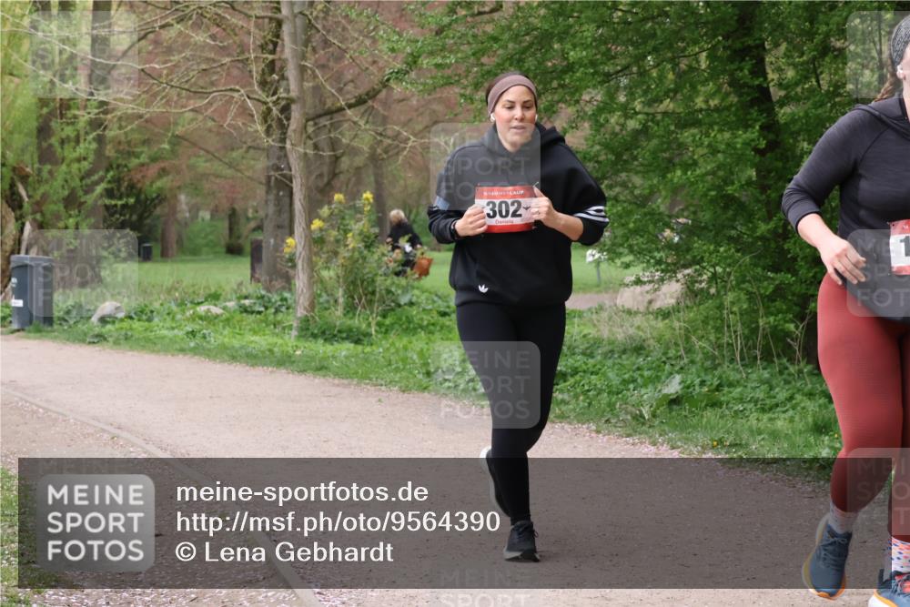 19.04.2026 - Hammer Lauf Lena Gebhardt http://msf.ph/oto/9564390 19.04.2026 10:20:41 Laufen 16, 302 meine-sportfotos.de