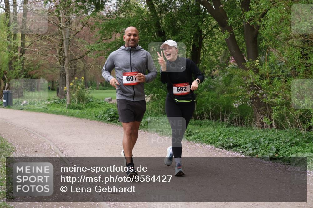 19.04.2026 - Hammer Lauf Lena Gebhardt http://msf.ph/oto/9564427 19.04.2026 10:21:32 Laufen 691, 692 meine-sportfotos.de