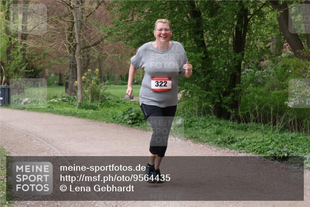 19.04.2026 - Hammer Lauf Lena Gebhardt http://msf.ph/oto/9564435 19.04.2026 10:21:53 Laufen 16, 322 meine-sportfotos.de