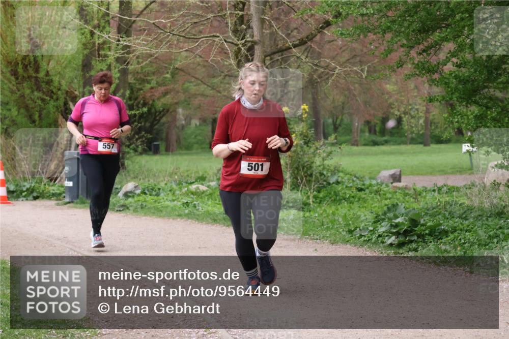 19.04.2026 - Hammer Lauf Lena Gebhardt http://msf.ph/oto/9564449 19.04.2026 10:22:14 Laufen 557, 16, 501 meine-sportfotos.de
