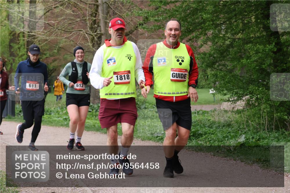 19.04.2026 - Hammer Lauf Lena Gebhardt http://msf.ph/oto/9564458 19.04.2026 10:22:27 Laufen 612, 611, 1818, 16 meine-sportfotos.de