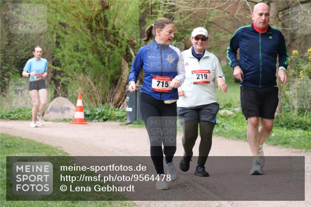 19.04.2026 - Hammer Lauf Lena Gebhardt http://msf.ph/oto/9564478 19.04.2026 10:22:37 Laufen 628, 16, 715, 16, 219 meine-sportfotos.de
