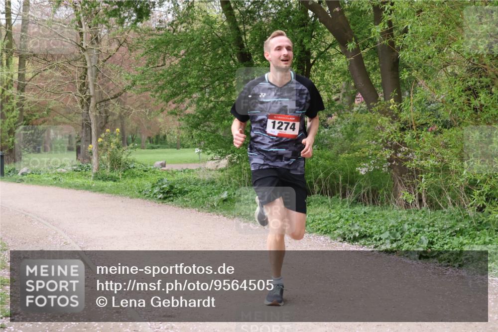 19.04.2026 - Hammer Lauf Lena Gebhardt http://msf.ph/oto/9564505 19.04.2026 10:23:21 Laufen 1274, 117 meine-sportfotos.de