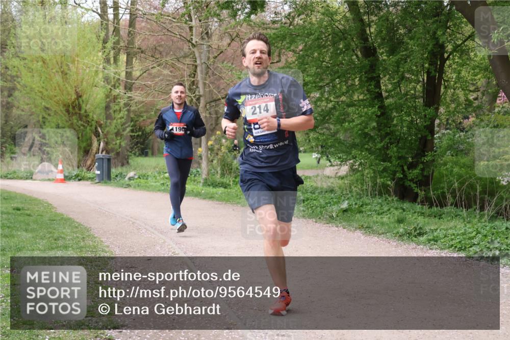 19.04.2026 - Hammer Lauf Lena Gebhardt http://msf.ph/oto/9564549 19.04.2026 10:25:50 Laufen 214, 190 meine-sportfotos.de