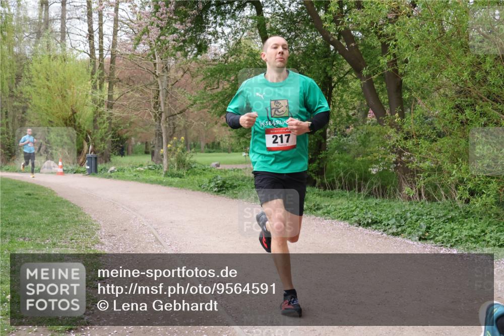 19.04.2026 - Hammer Lauf Lena Gebhardt http://msf.ph/oto/9564591 19.04.2026 10:28:01 Laufen 16, 217 meine-sportfotos.de