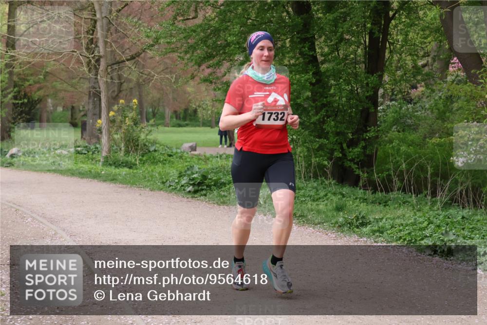 19.04.2026 - Hammer Lauf Lena Gebhardt http://msf.ph/oto/9564618 19.04.2026 10:29:45 Laufen 16, 1732 meine-sportfotos.de