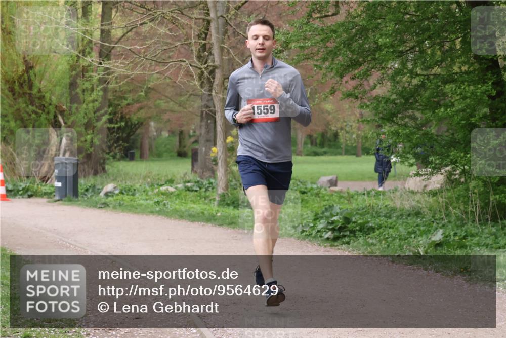 19.04.2026 - Hammer Lauf Lena Gebhardt http://msf.ph/oto/9564629 19.04.2026 10:30:18 Laufen 16, 1559 meine-sportfotos.de