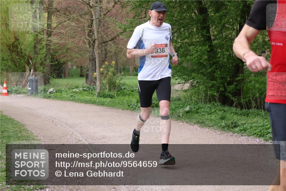 19.04.2026 - Hammer Lauf Lena Gebhardt http://msf.ph/oto/9564659 19.04.2026 10:31:32 Laufen 936 meine-sportfotos.de