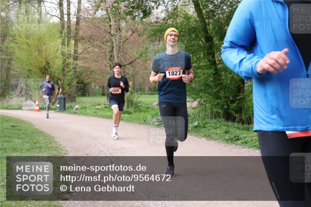 19.04.2026 - Hammer Lauf Lena Gebhardt http://msf.ph/oto/9564672 19.04.2026 10:31:52 Laufen 308, 1827 meine-sportfotos.de