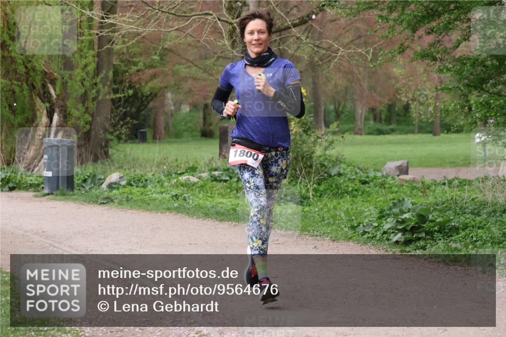 19.04.2026 - Hammer Lauf Lena Gebhardt http://msf.ph/oto/9564676 19.04.2026 10:31:55 Laufen 1800 meine-sportfotos.de