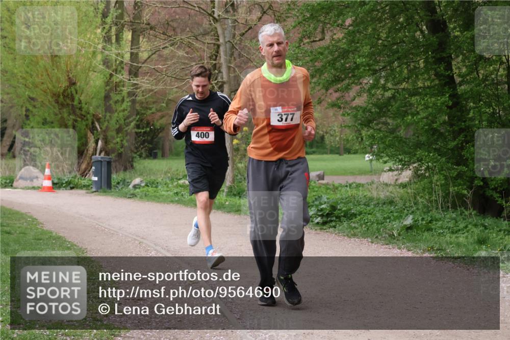 19.04.2026 - Hammer Lauf Lena Gebhardt http://msf.ph/oto/9564690 19.04.2026 10:32:09 Laufen 400, 377 meine-sportfotos.de